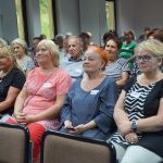 Liderzy 60+ podczas warsztatów artystycznych w Sursum Corda 9