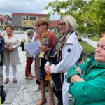 Seniorzy - Dzieciom. Czyli o pięknych spotkaniach w Kamionce Wielkiej. 27