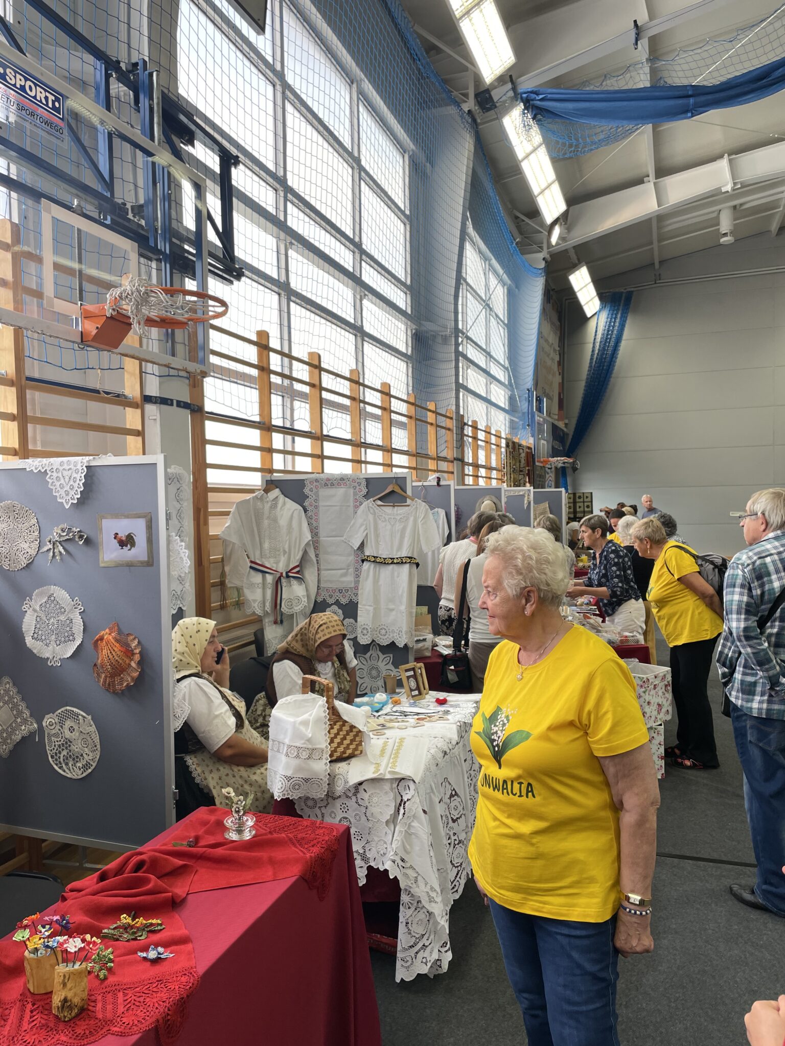 Wymiennik podczas Festiwalu Koronki Klockowej w Bobowej 5