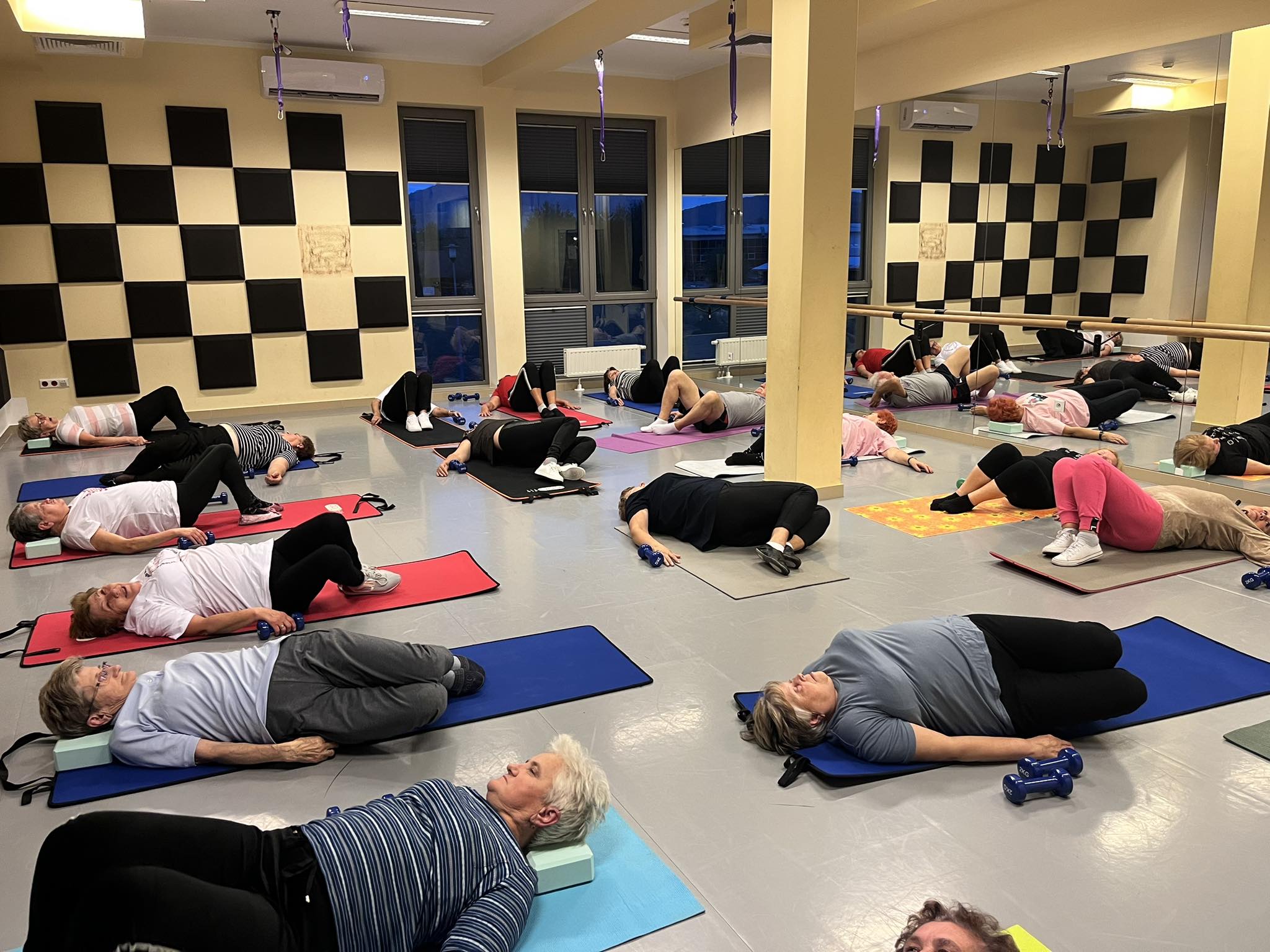 Zdrowy Kręgosłup – warsztaty fizyczne dla seniorów 2