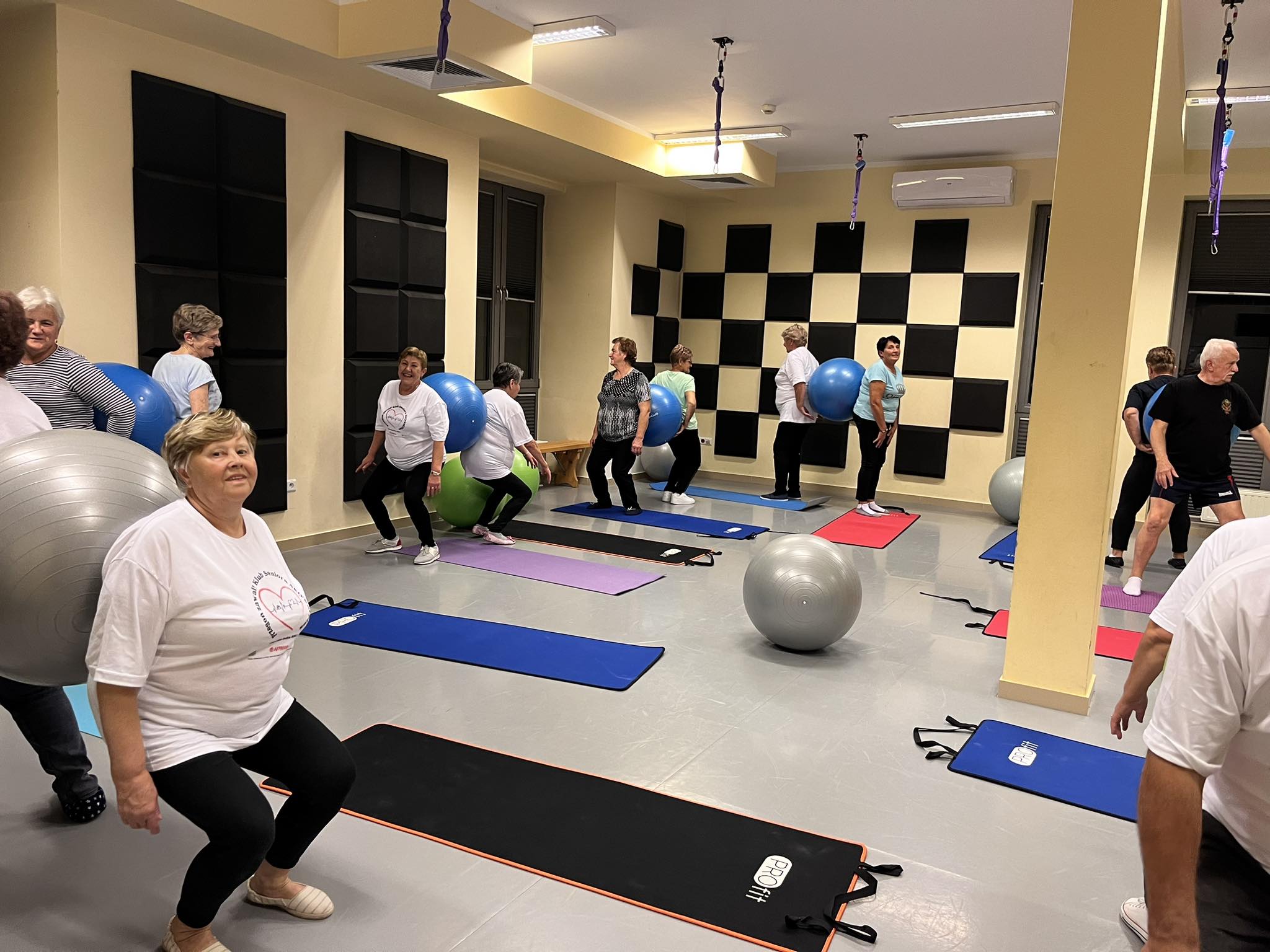 Zdrowy Kręgosłup – warsztaty fizyczne dla seniorów 6